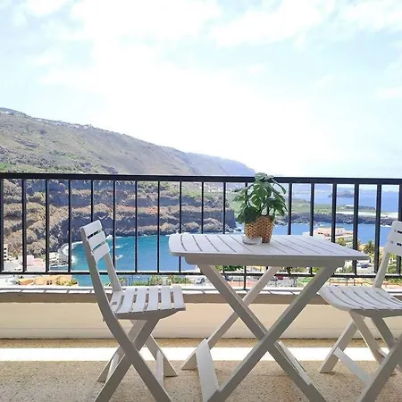 En Playa San Marcos * Икод-де-лос-Винос